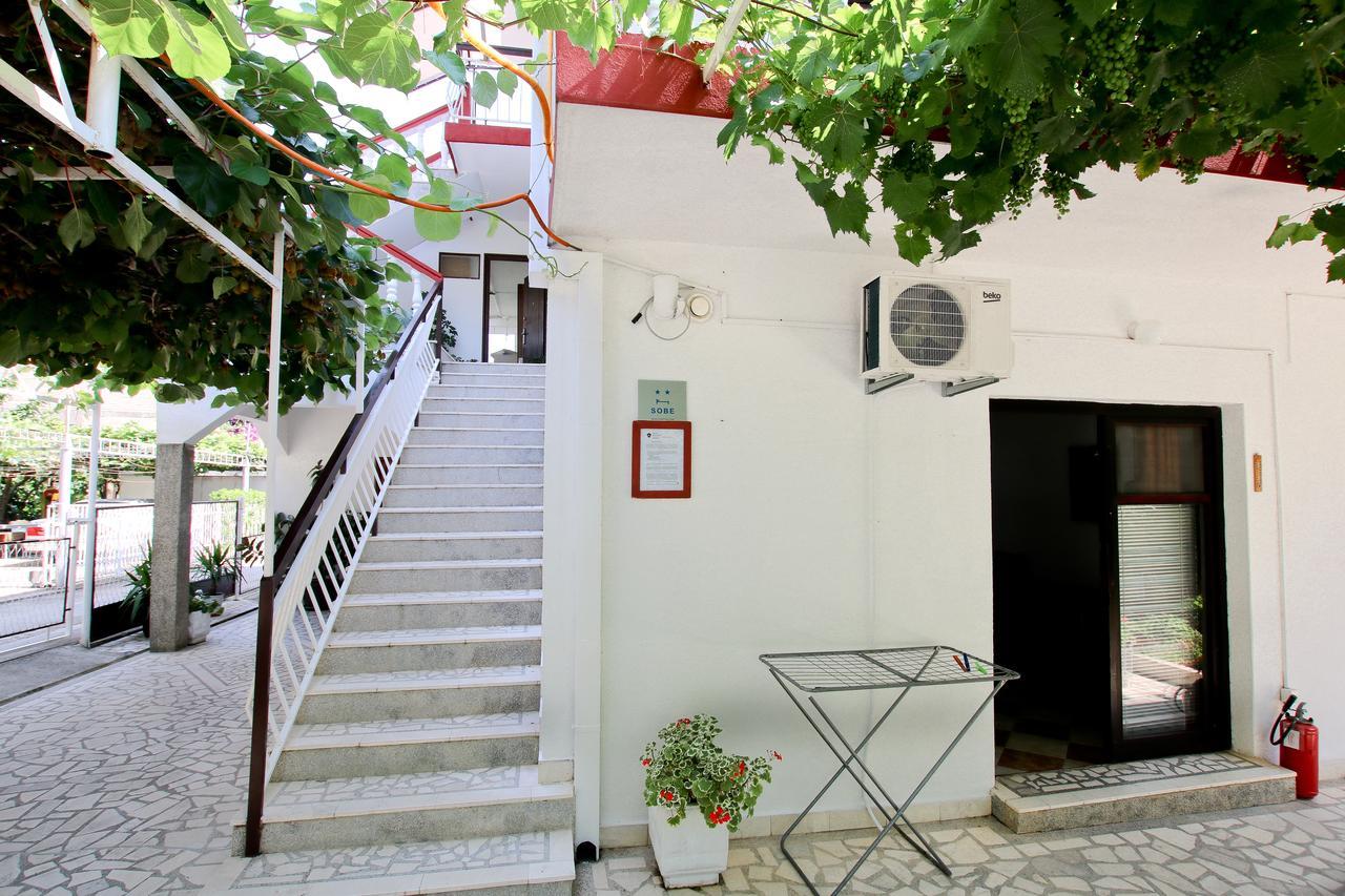Bajceta 2*